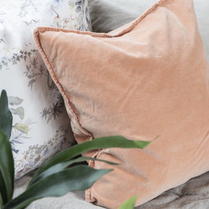 Oranžinio aksomo pagalvėlės užvalkalas