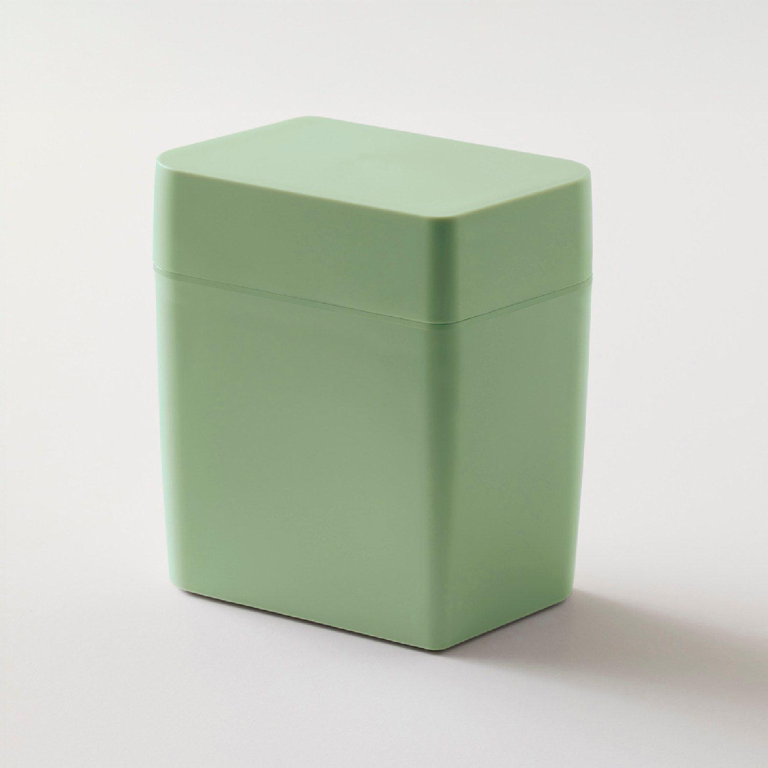 dezute suriui rosti zalia uzdaryta Sūrio dėžutė su pjaustykle Rosti žalia, uždaryta