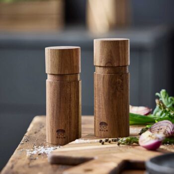 Druskos ir pipiru maluneliai Holm, interjere